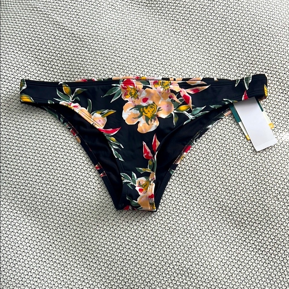 Roxy Black Floral Swim Bikini Bottom. - Picture 2 of 7